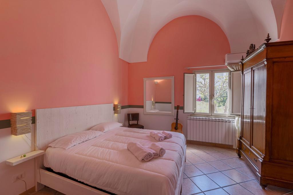 La Naca Della Taranta B&B Galatina Exterior foto