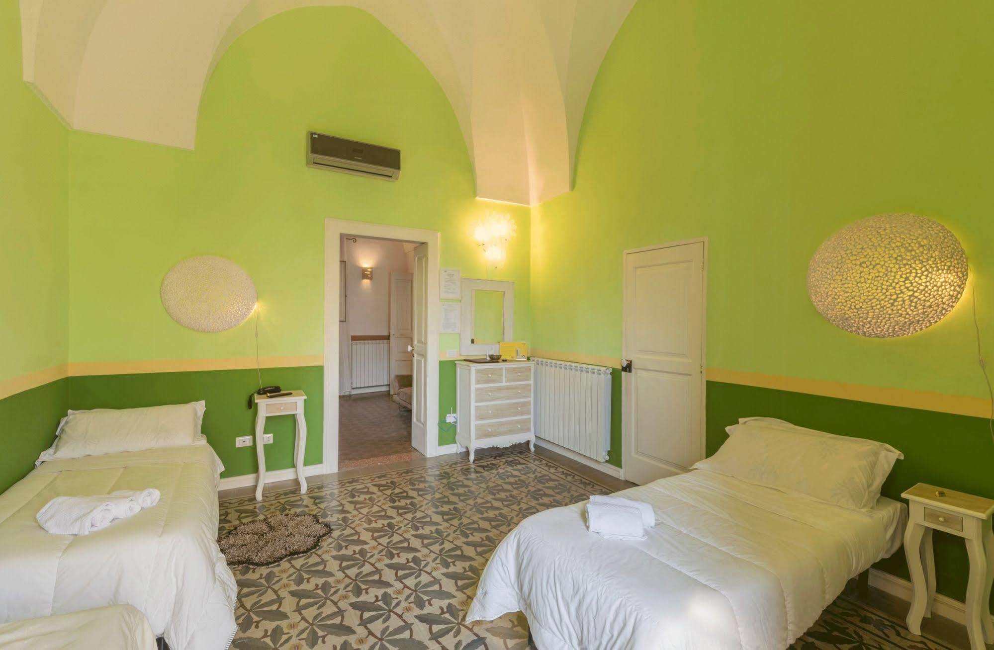 La Naca Della Taranta B&B Galatina Exterior foto